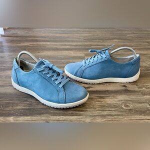 Dansko Leela Sneakers Womens Size 40 (EU) 9.5-10 (USA) Blue Leather Nubuck Shoes